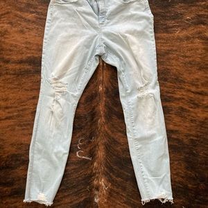 Light wash distressed skinnies